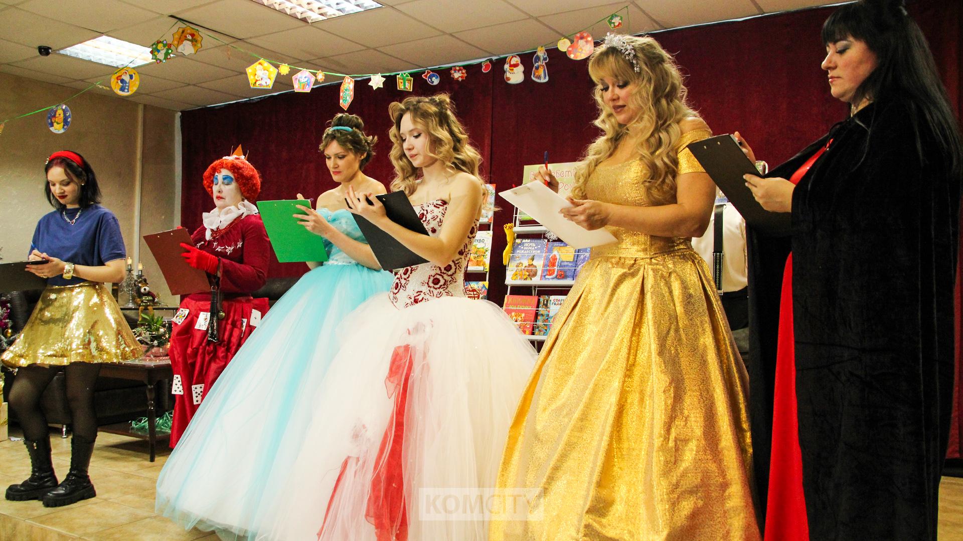 «Бажовый карнавал» устроят на Рождественской ночи в библиотеке Островского