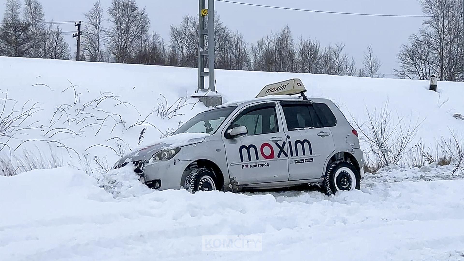 Водитель, столкнувшийся со снегом на Хумминском, предсказуемо был нетрезв