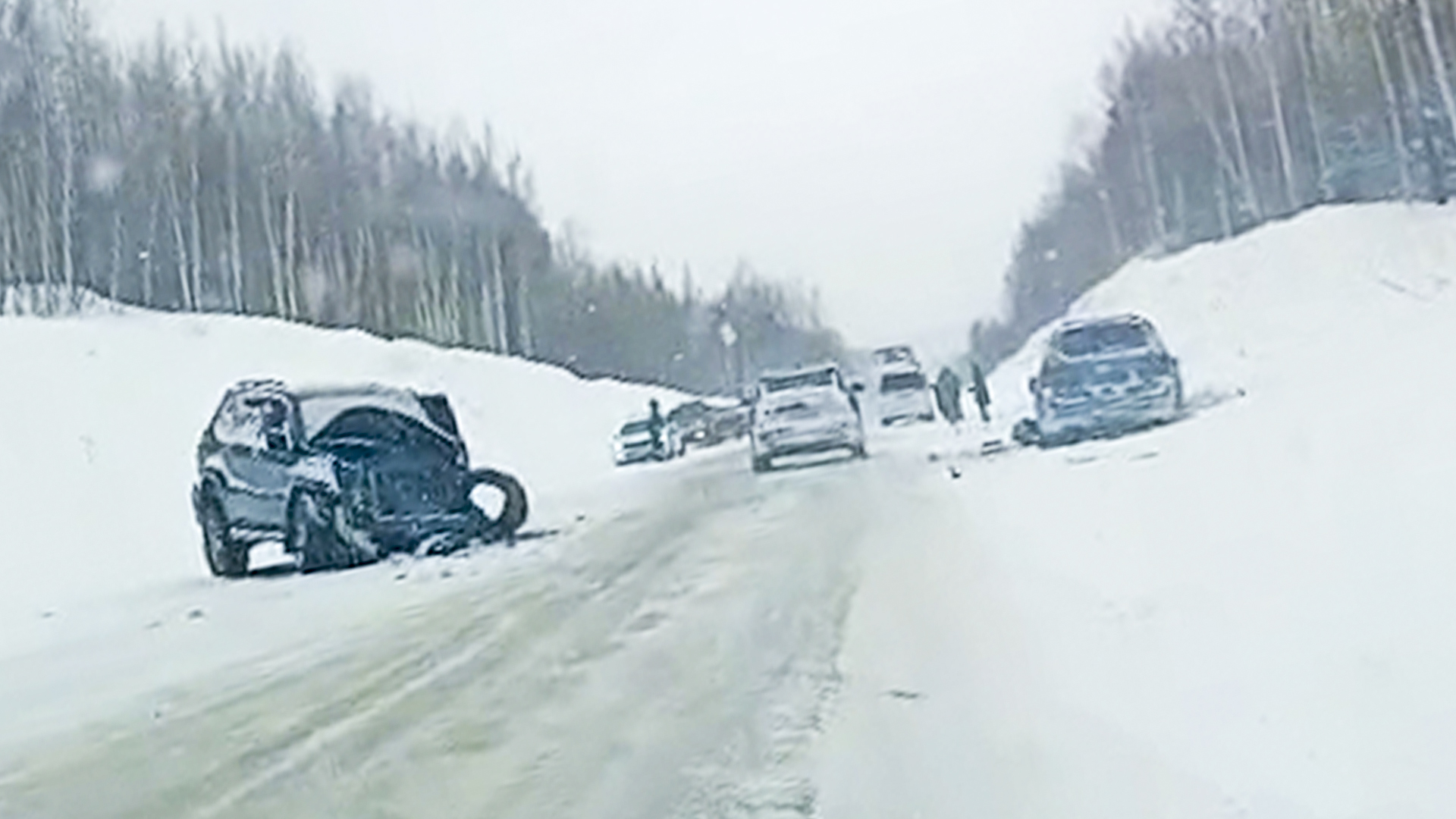 В столкновении пяти машин в районе Пивани пострадал ребёнок