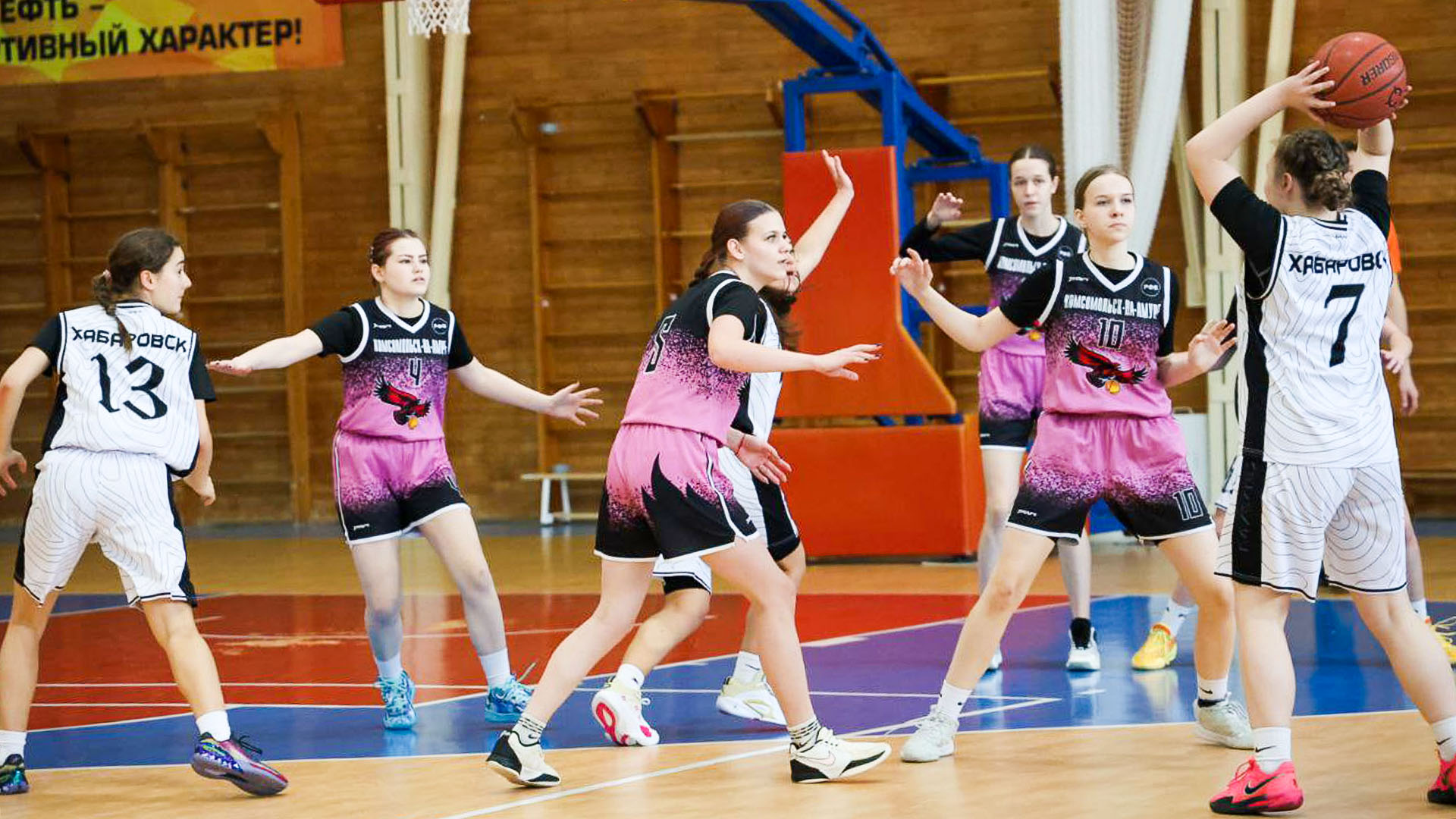 Комсомольчанки стали серебряными призёрами краевого первенства по баскетболу