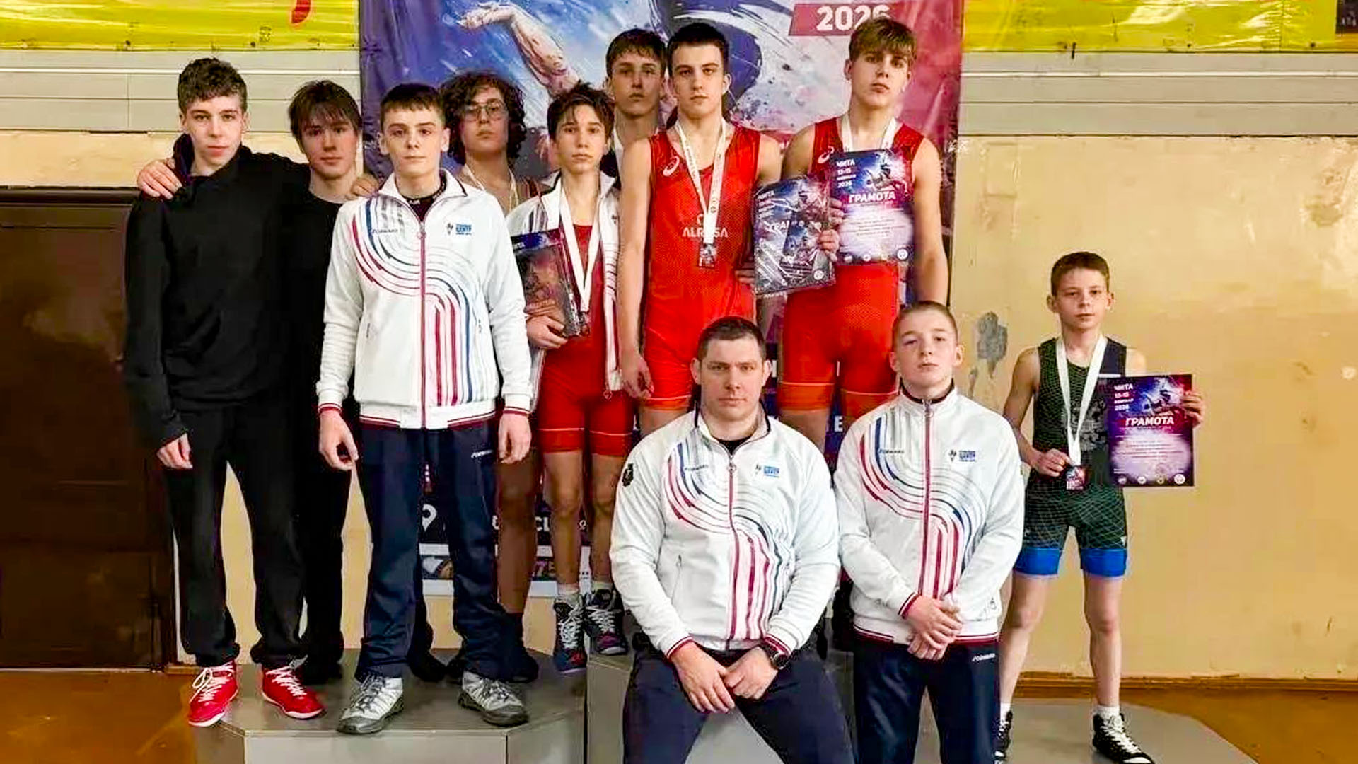 Комсомольские борцы отличились на первенстве ДФО