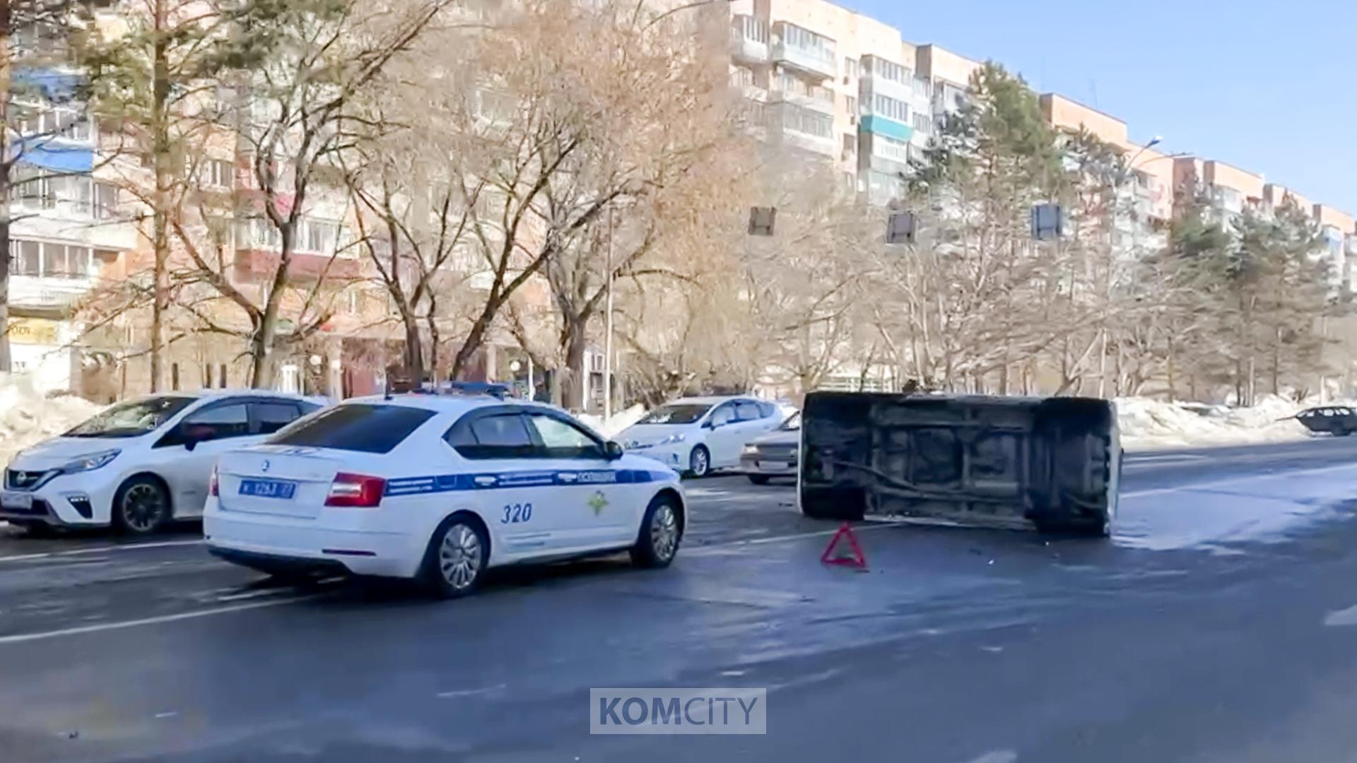 Летел на жёлтый — В ГАИ озвучили новые подробности столкновения Хонд на Первостроителей 