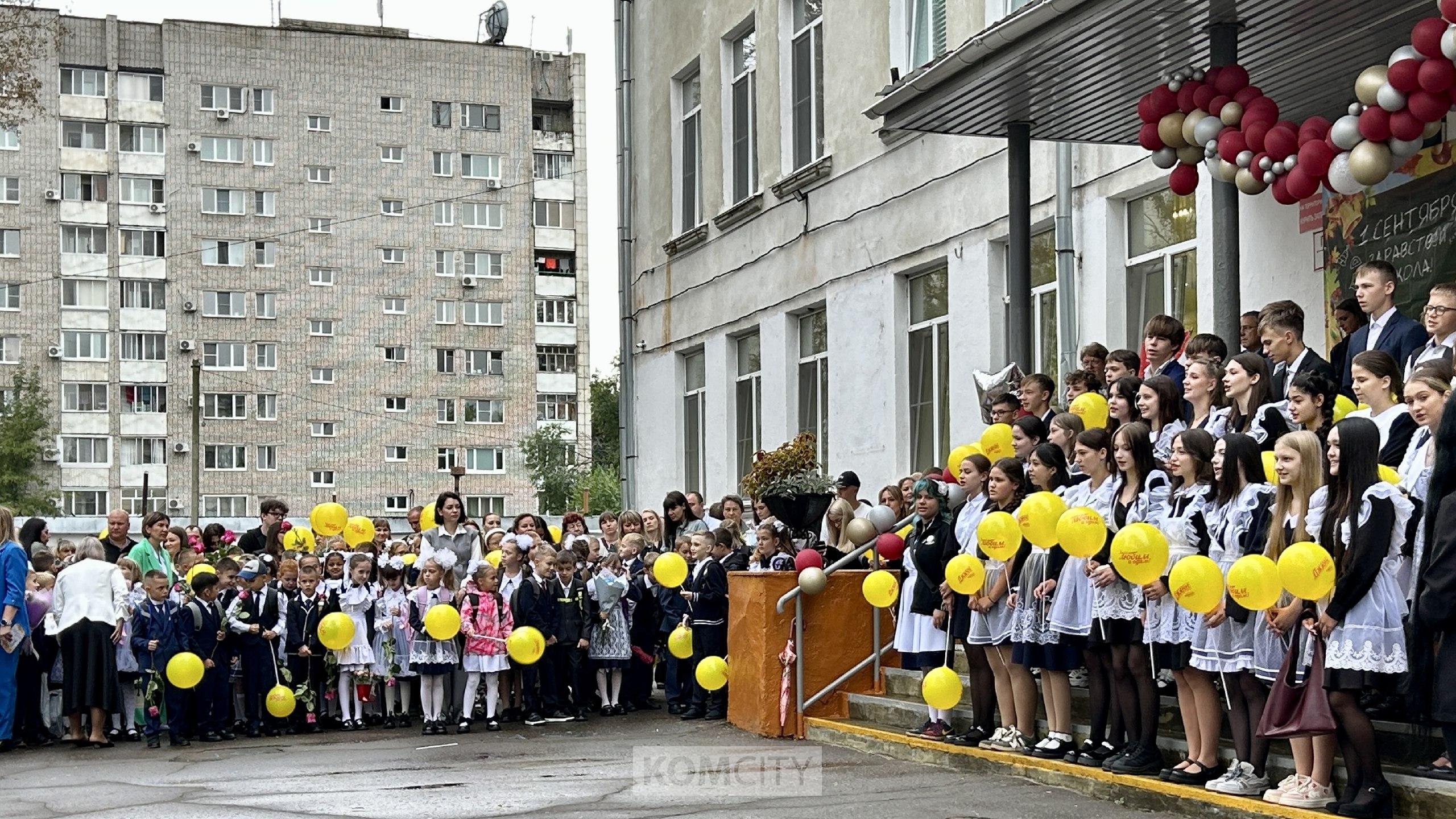 «Горячие линии» для родителей первоклассников и девятиклассников проведёт Управление образования