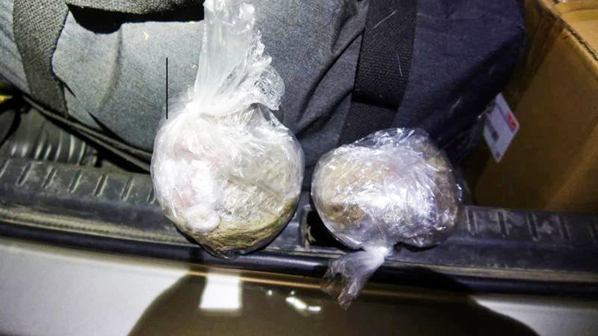 По дороге в Комсомольск перехватили крупную партию наркотиков