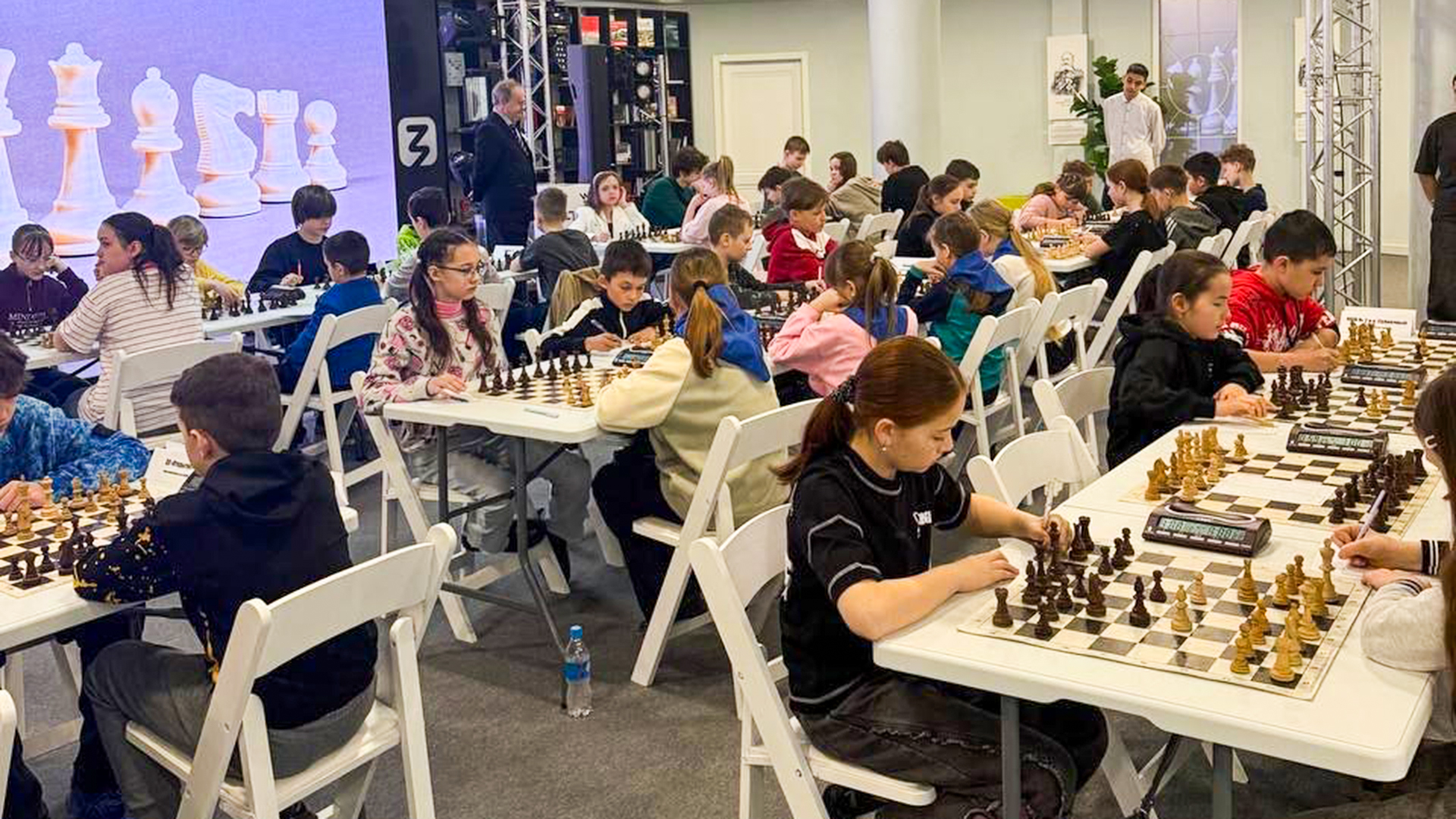 Комсомольские шахматисты стали призёрами краевого первенства