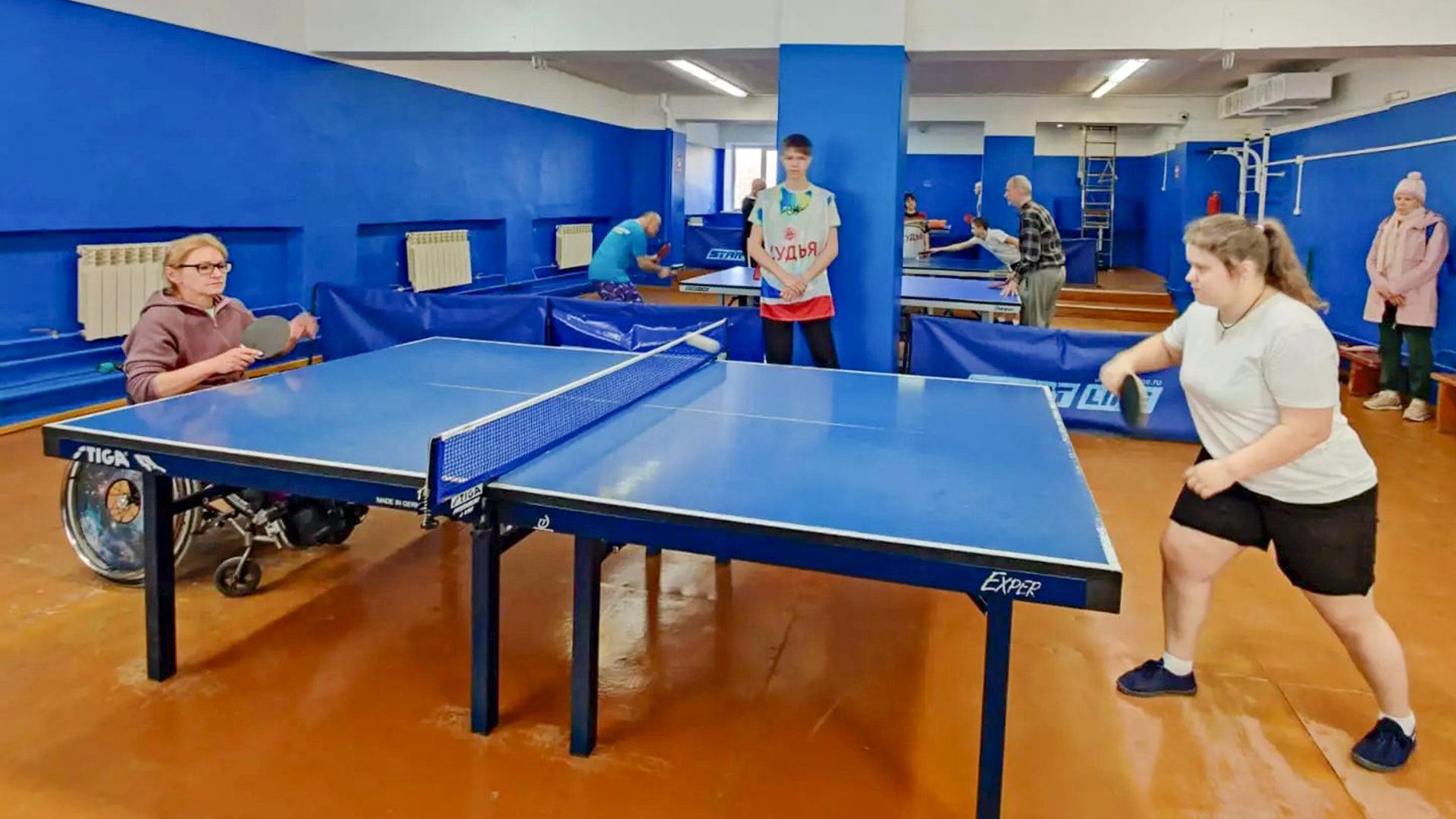 Соревнования по теннису среди инвалидов прошли в Комсомольске