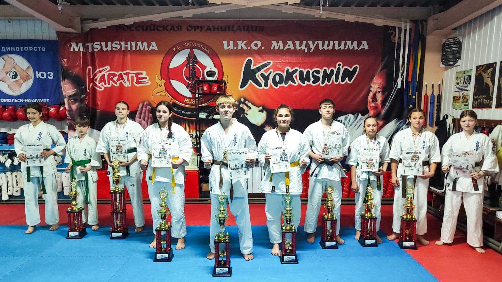 Комсомольские каратисты стали победителями и призёрами Чемпионата и Первенства России
