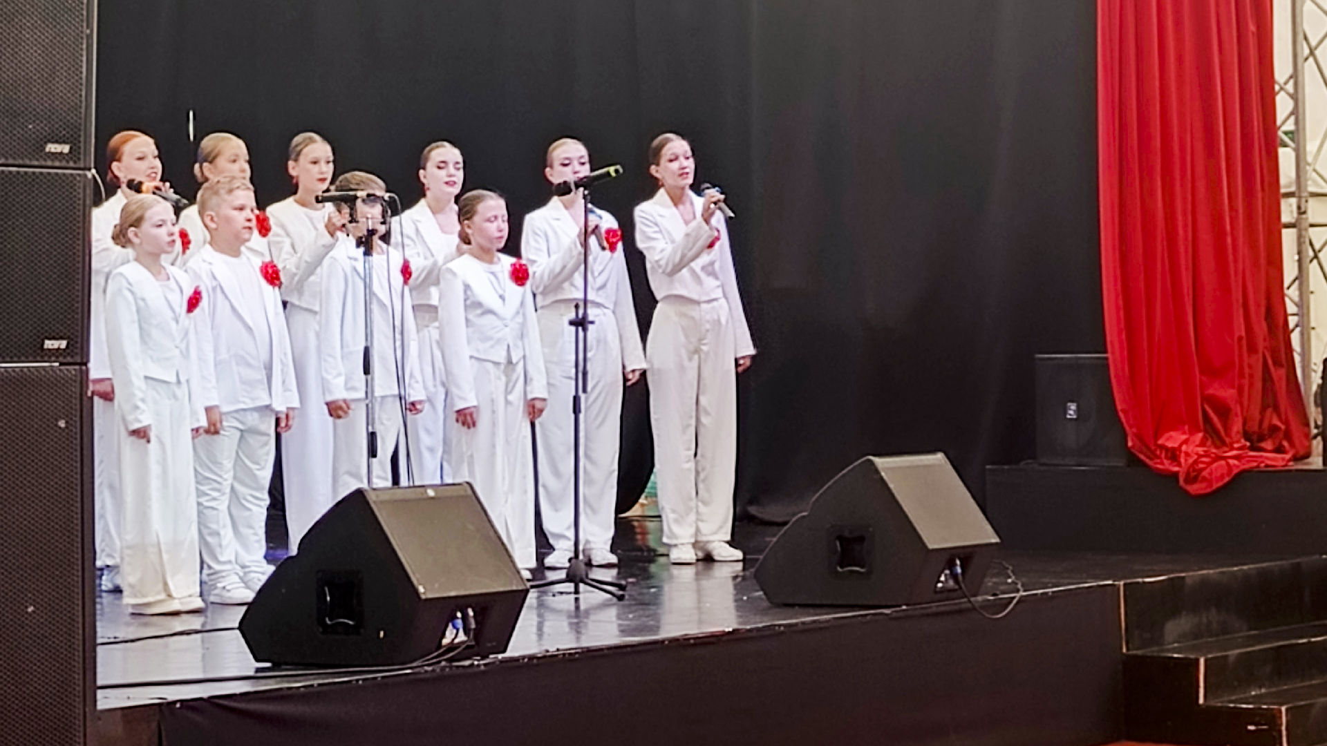 Ансамбль «Славница» выступит в Кремлёвском дворце