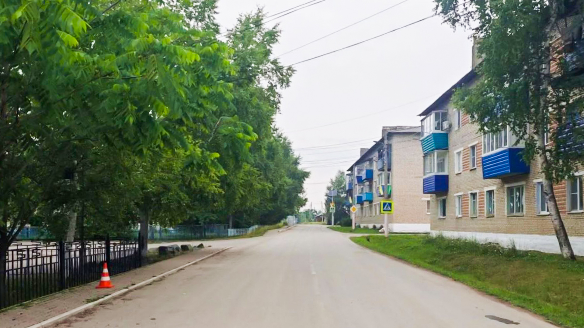 В Комсомольском районе нетрезвый водитель сбил подростка на тротуаре