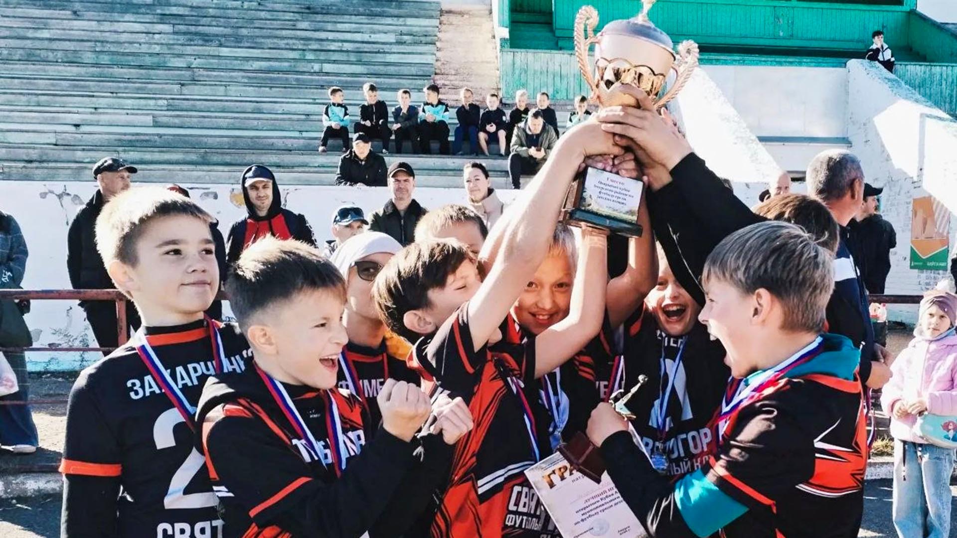 Команда «Святогор» из Комсомольска победила в открытом Кубке Амурского района 